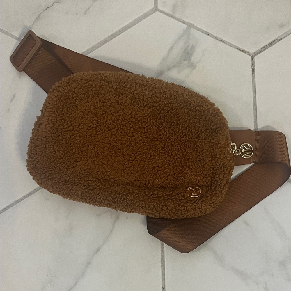 Steve Madden Brown Fuzzy Crossbody Bag